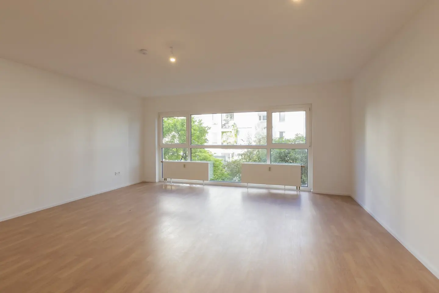 Handelskai | Studio in courtyard location with green view for sale