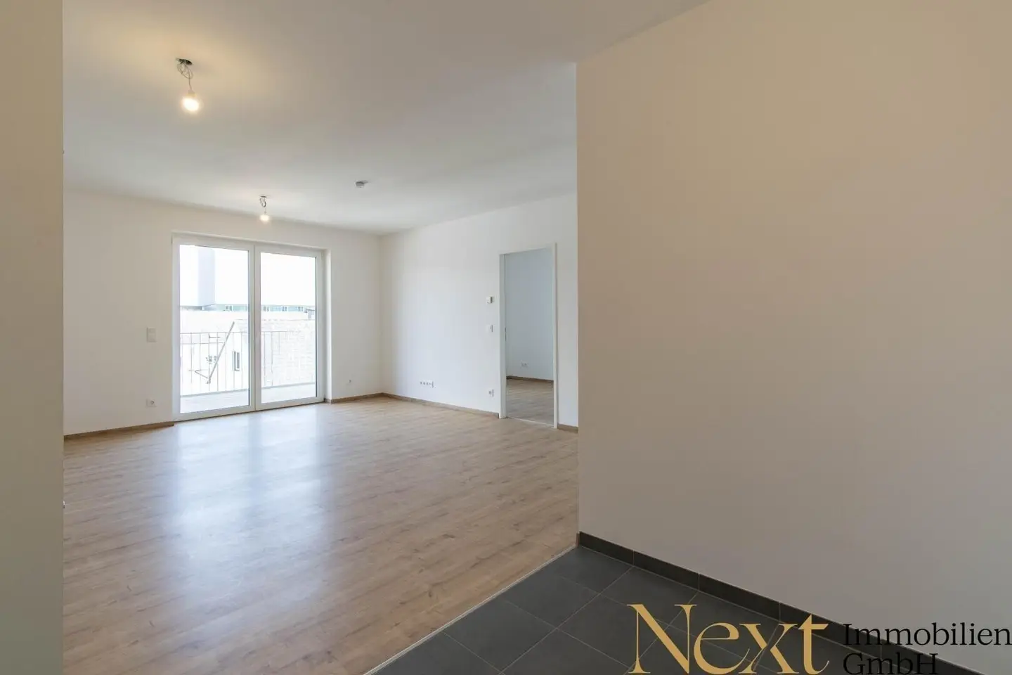 Helle 2-Zimmer-Wohnung mit vollausgestatteter Küche und Balkon in Linz nähe WIFI zu vermieten! (Top 13)