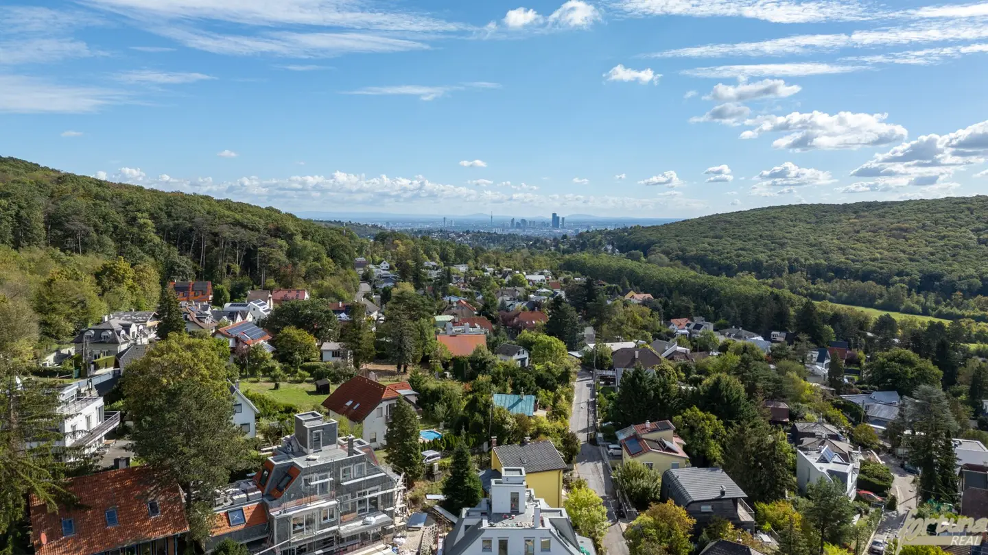 THE KLOSTERBERG RESIDENCE | Exclusive Luxury Villa in Vienna’s Neuwaldegg | Rooftop Terrace Pool | Garden | Lift | Garage