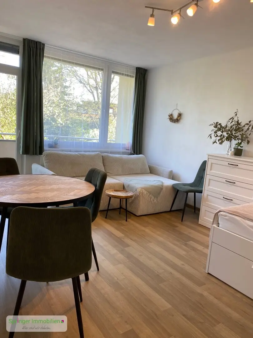 Ihr neuer Lieblingsplatz! schicke Balkon-Garconniere