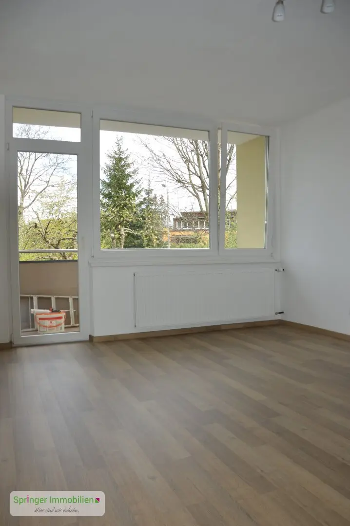 Ihr neuer Lieblingsplatz! schicke Balkon-Garconniere