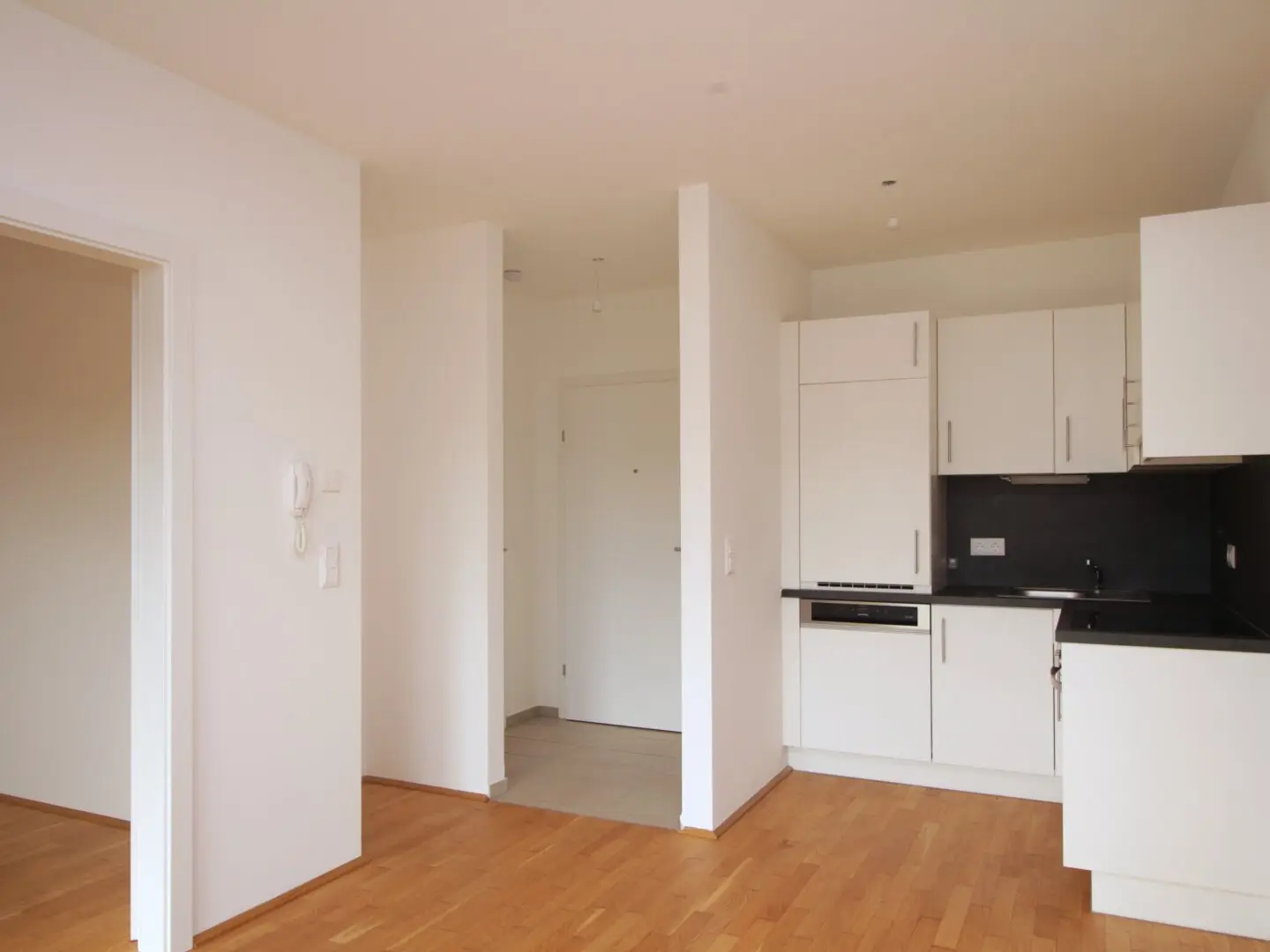 3,60% - Top-Vorsorgewohnung in Graz 8053 – 2 Zimmer, Balkon, neuwertig, 33,5m², EUR 135.000,- netto