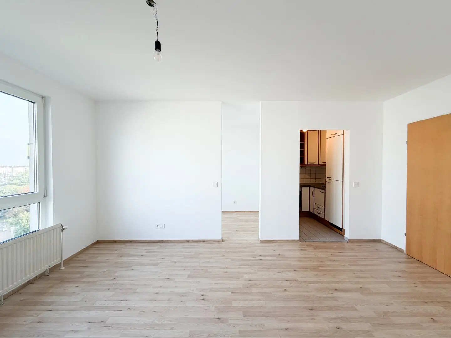 WALDMÜLLERPARK & future U2 "Matzleinsdorfer Platz": 2-room apartment with very nice distant view | 7th floor