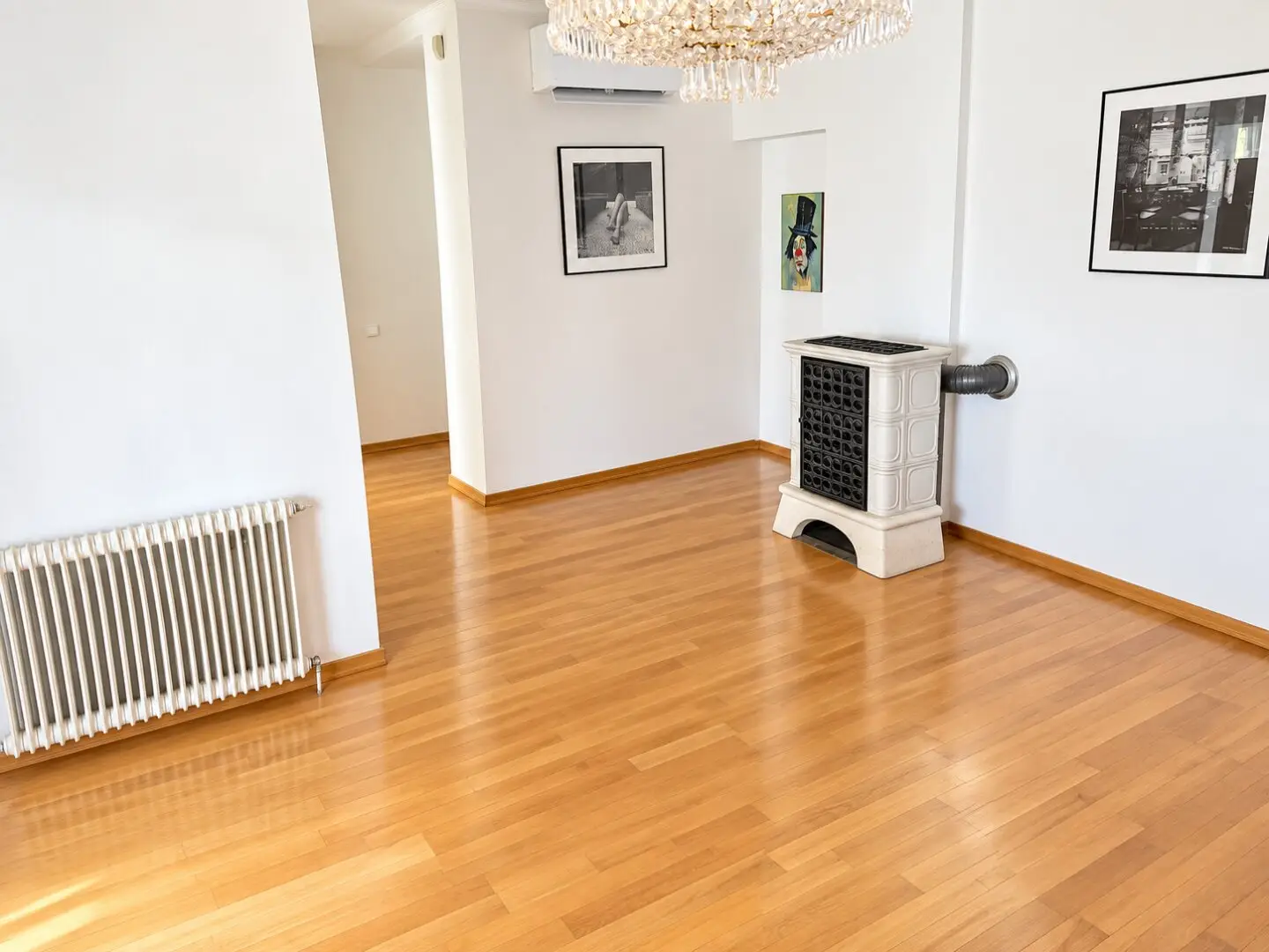 Großes gepflegtes Einfamilienhaus mit 156 m2, Keller, Carport, in ruhiger Sackgasse.