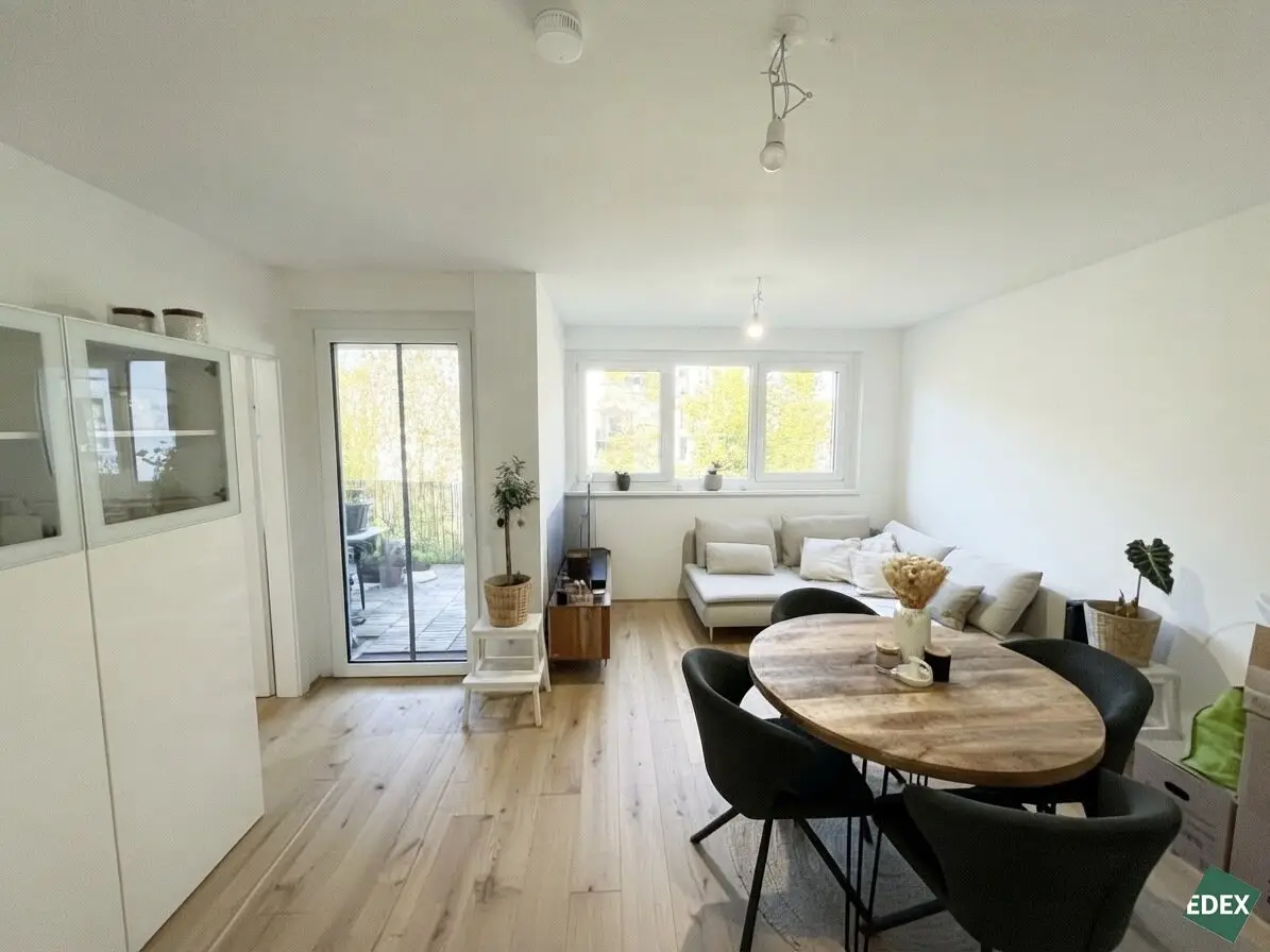 8 m² Balkon: Moderne 2-Zimmer-Wohnung direkt bei der U3!