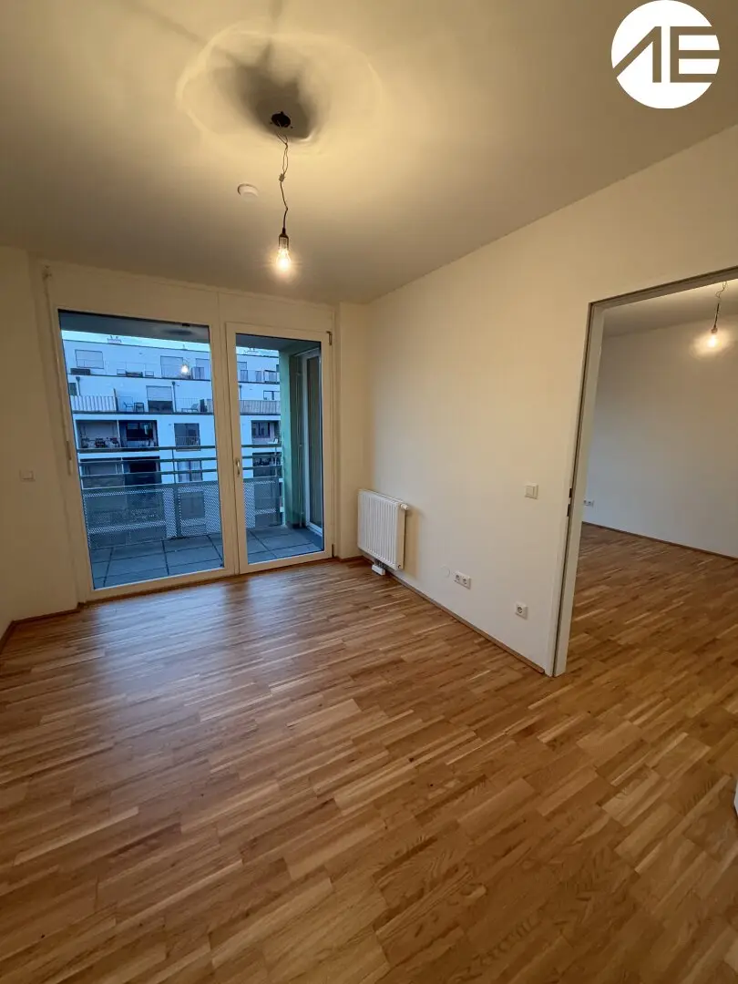 Charming 2-room apartment with loggia on the 6th floor with elevator