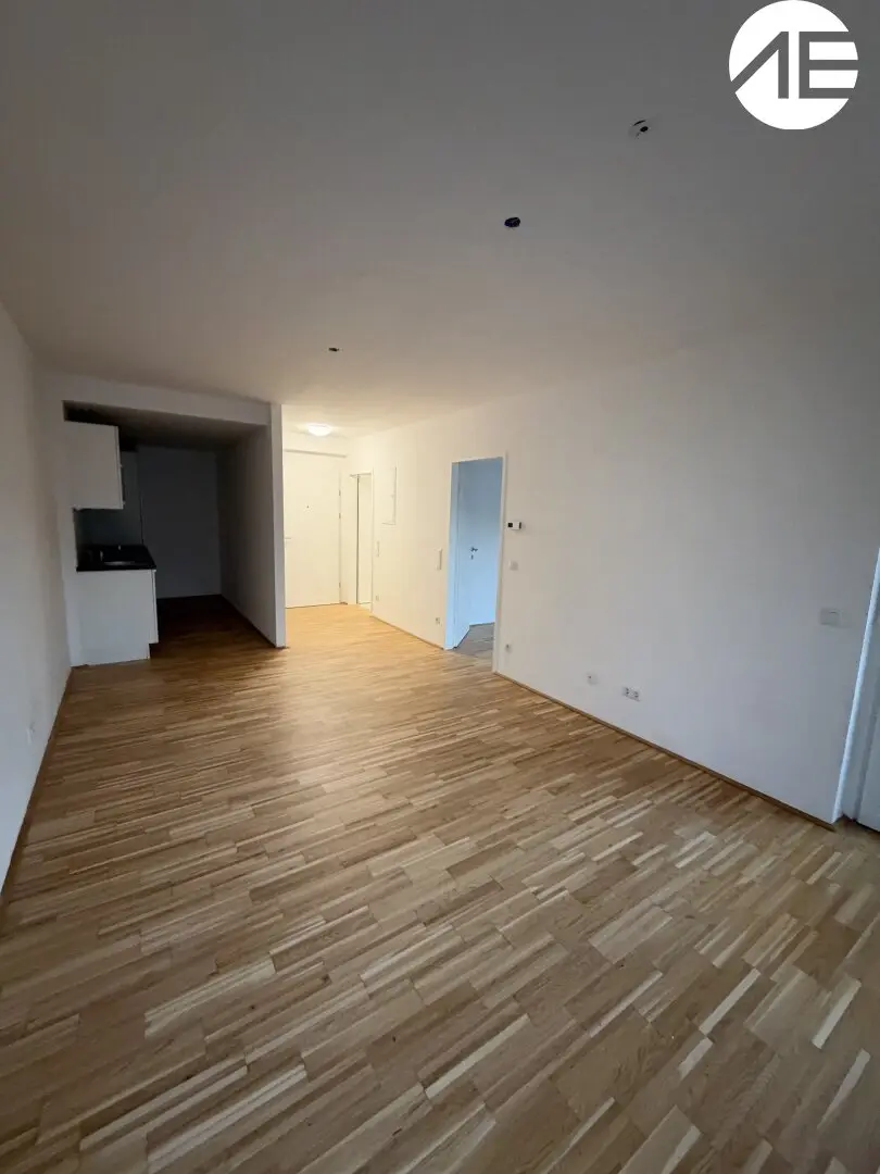 Charming 2-room apartment with loggia on the 6th floor with elevator