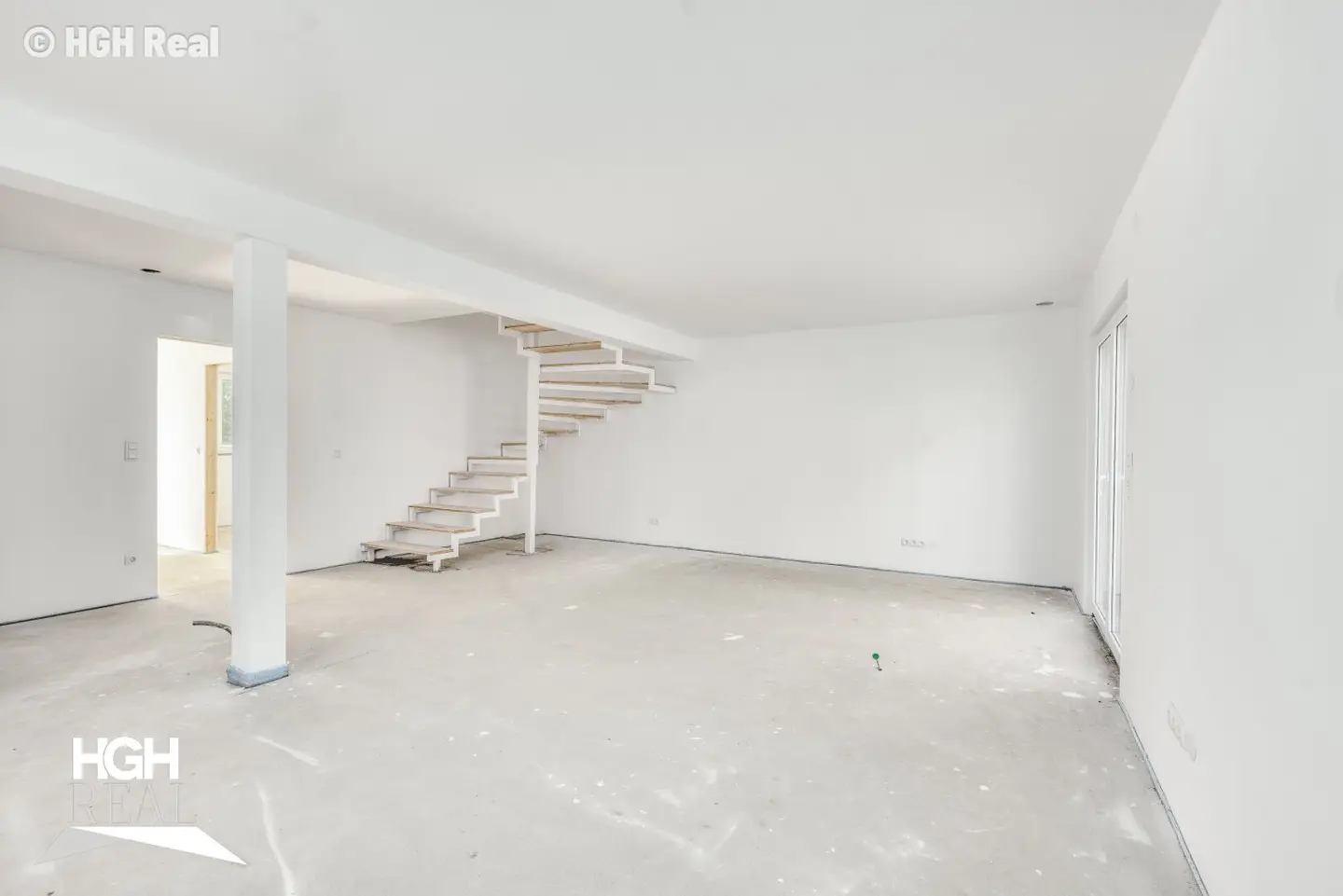 8230 Schölbing near Hartberg: Spacious shell-finished corner terraced house - 5 rooms, terrace and garden in sunny green location