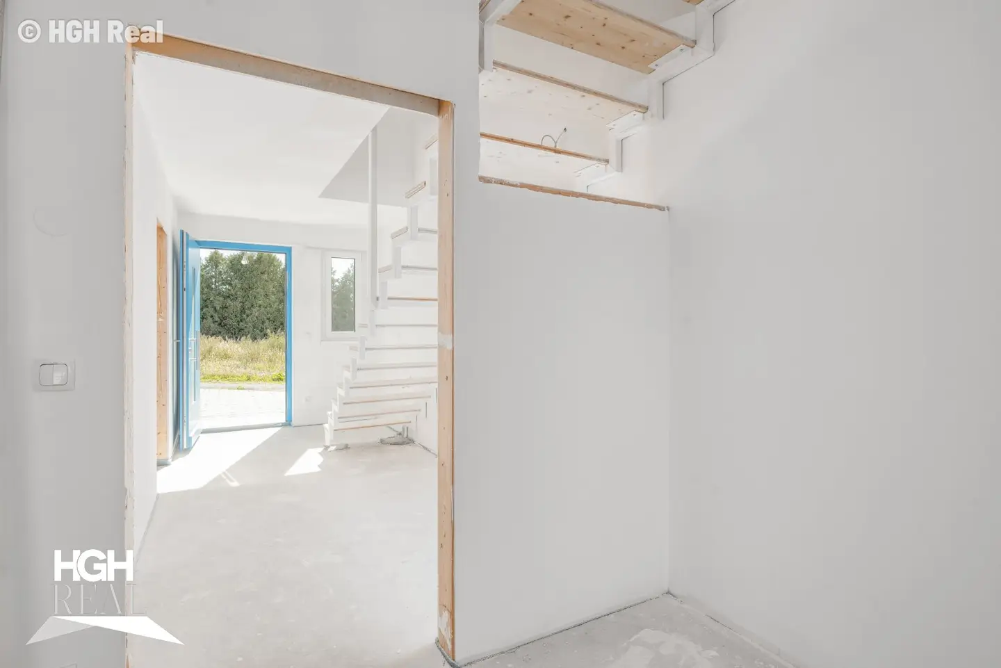 8230 Schölbing near Hartberg: Shell finish space miracle at a low price - 3 rooms, terrace, garden and parking spaces