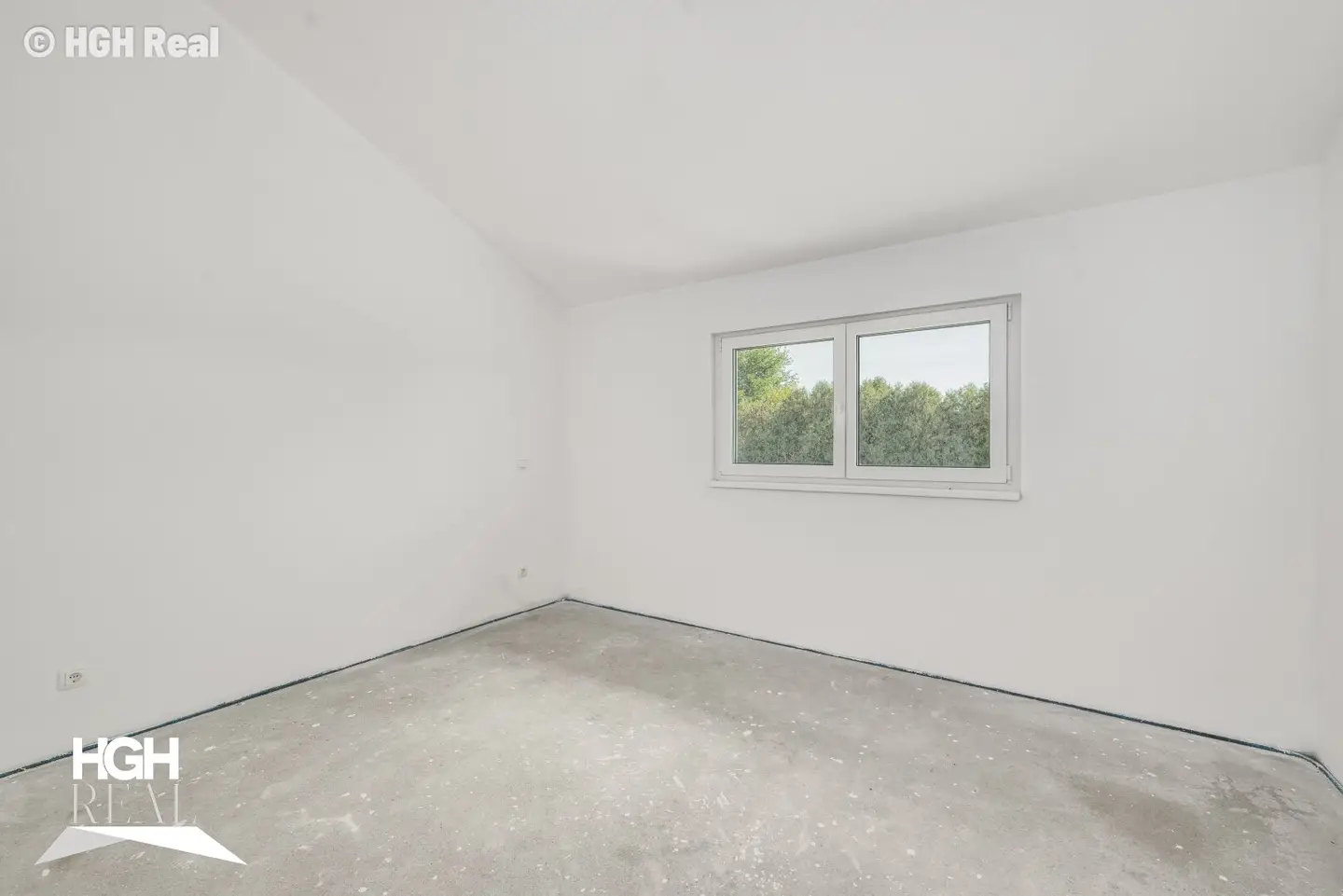 8230 Schölbing near Hartberg: Shell-finish end terraced house with 5 rooms, 17 m² terrace and garden in sunny green location