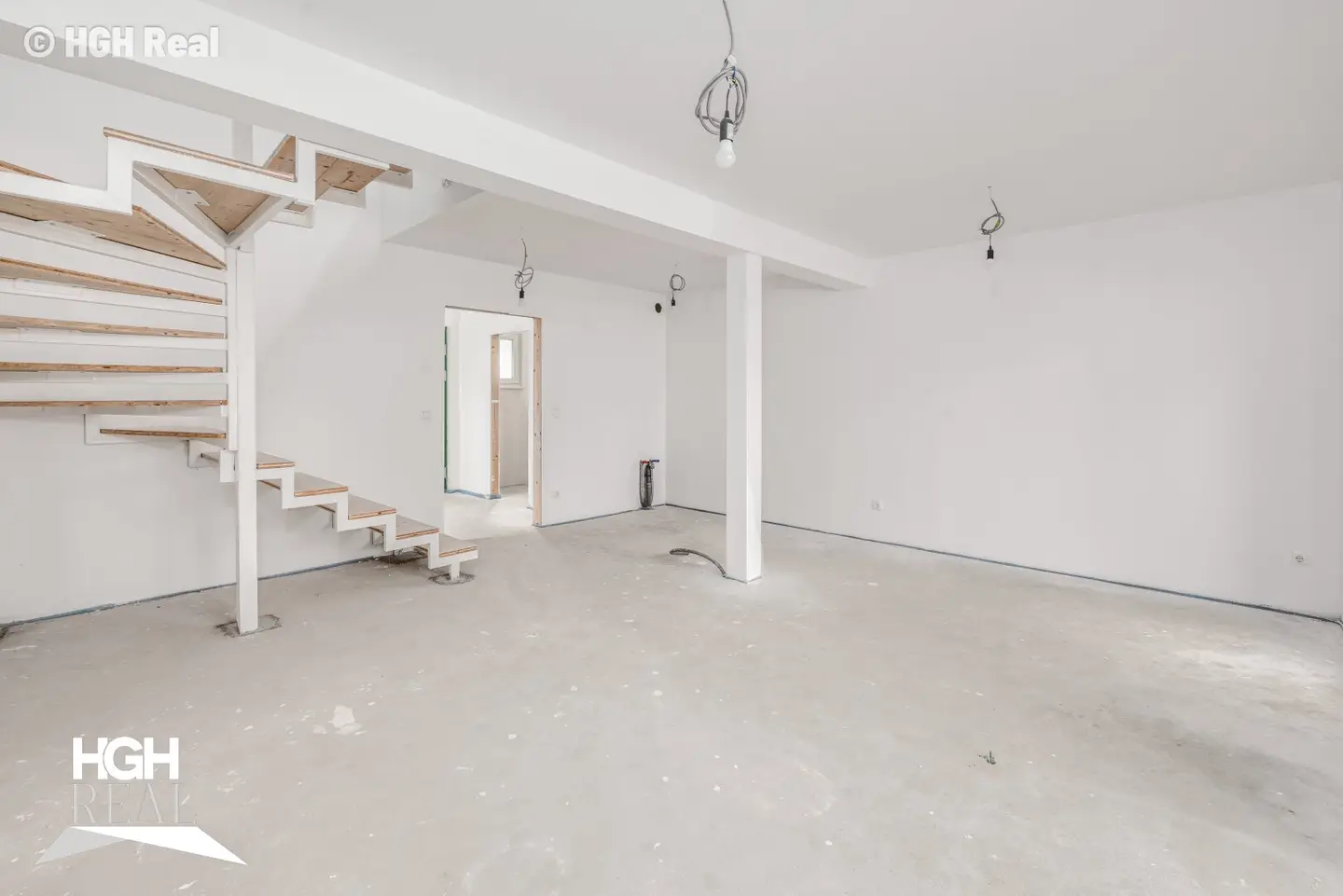 8230 Schölbing near Hartberg: Shell-finish terraced house at an affordable price - 4 rooms with balcony, terrace and garden