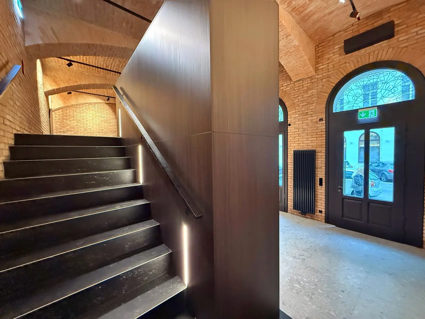 Characterful Office Loft – Industrial Charm on Two Levels