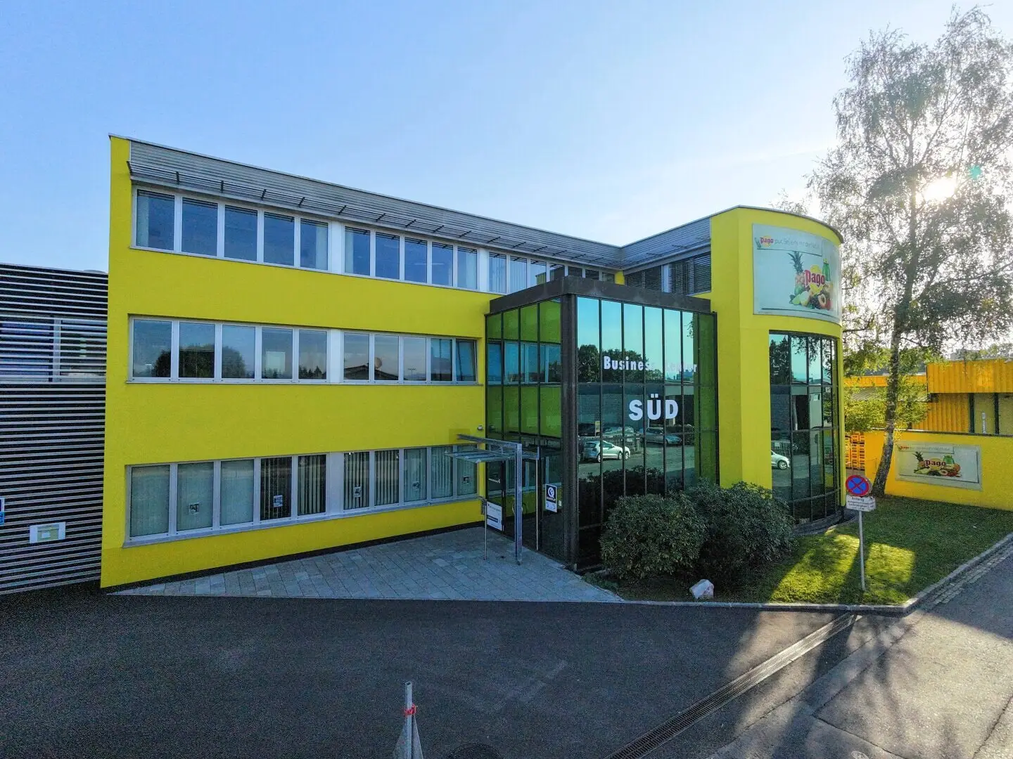 Three offices with parking in Klagenfurt – conference area optional