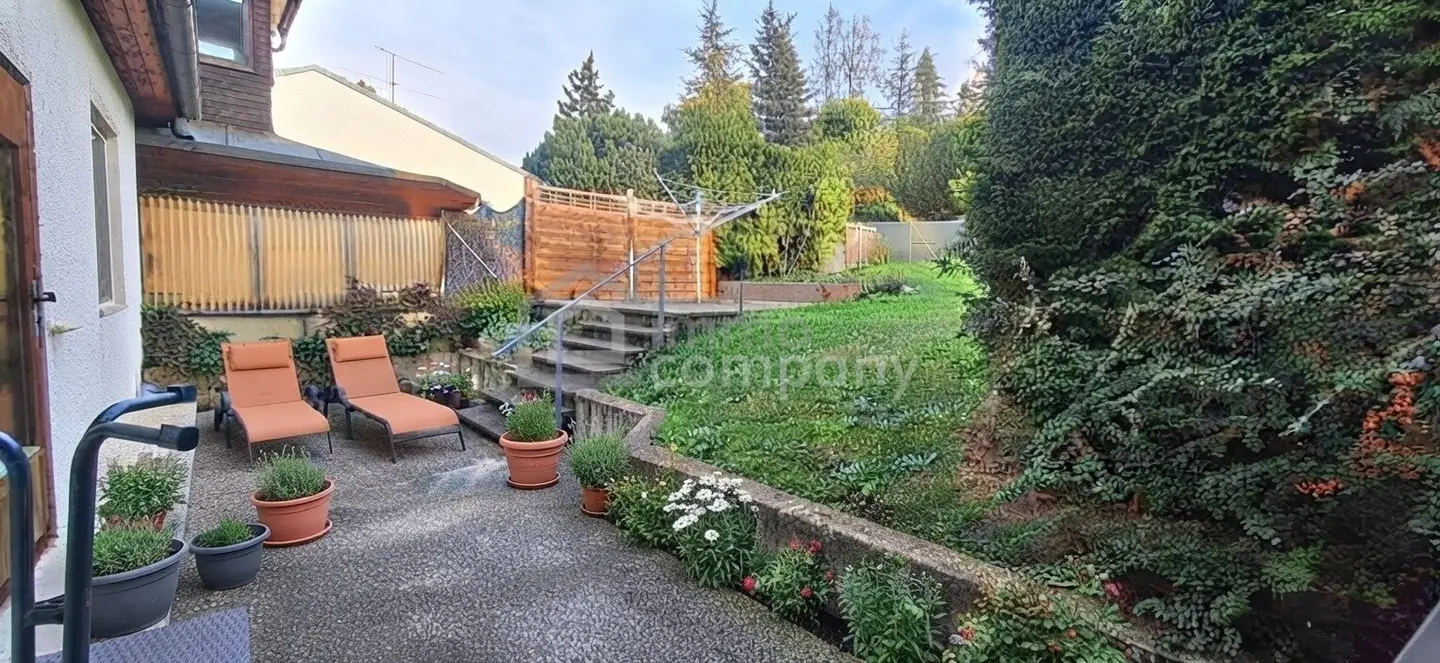 Möbliertes barrierefreies 3-Zi-Reihenhaus mit Garten & Terrasse in bester Lage in 1130 Wien
