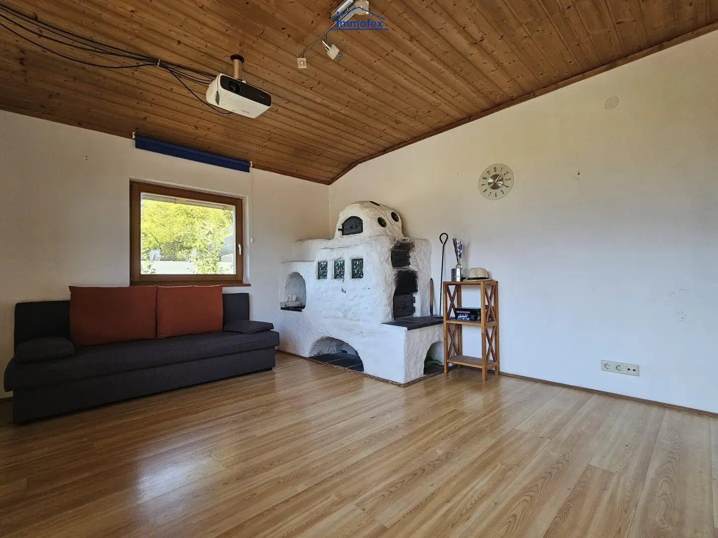 Sonnige und ruhige 4-Zimmer  Wohnung im 2-Familienhaus