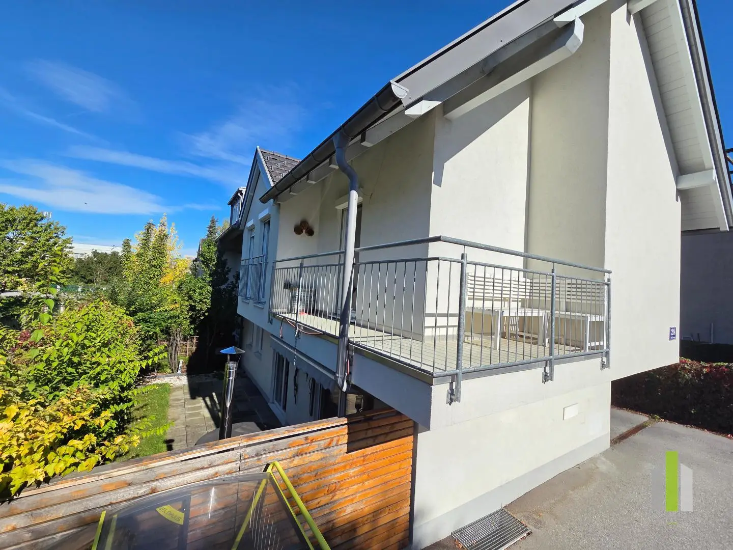 Neuwertige Familienwohnung mit sonniger Südwestterrasse
