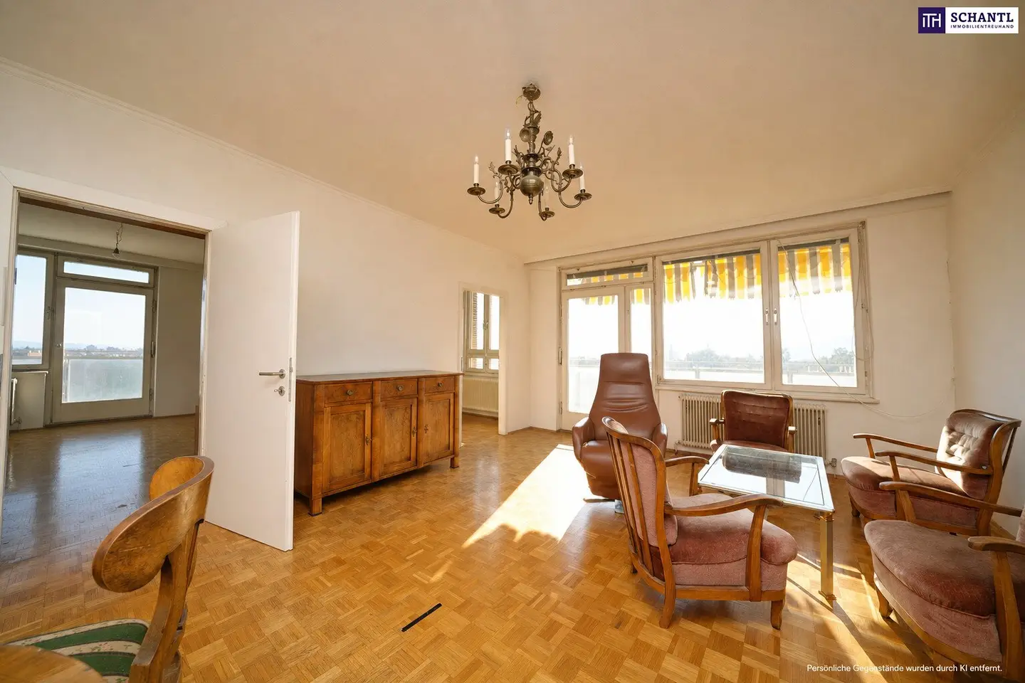 SKYLINE-FEELING ÜBER DEN DÄCHERN VON GRAZ! Großzügige 4-Zimmer-Wohnung mit 3 Balkonen in Bestlage