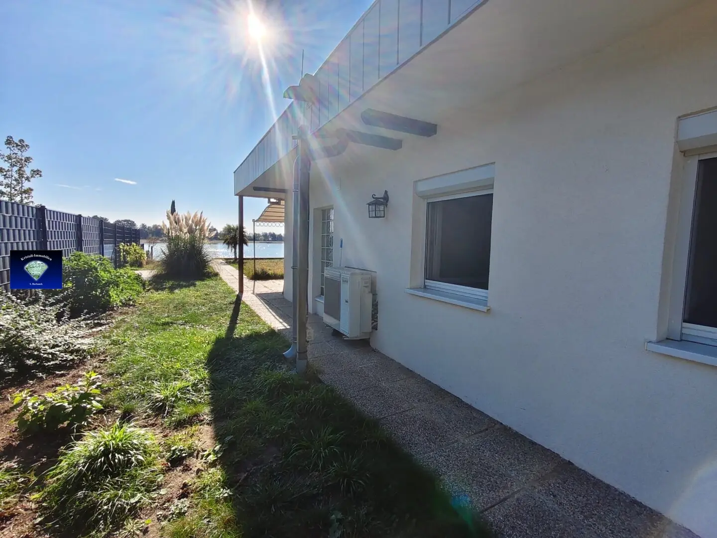 Trausdorf am See toller Bungalow mit direktem Seezugang 1 Reihe-10183