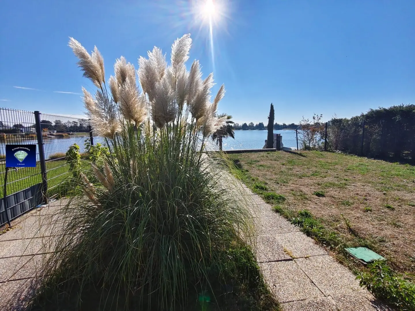 Trausdorf am See toller Bungalow mit direktem Seezugang 1 Reihe-10183
