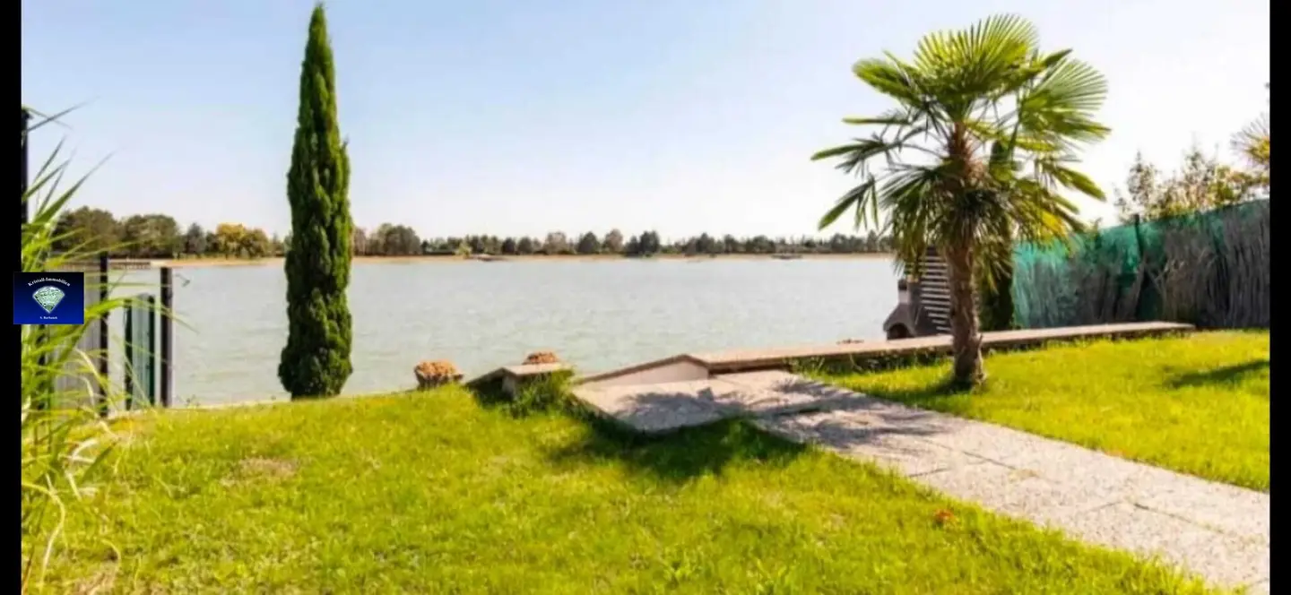 Trausdorf am See toller Bungalow mit direktem Seezugang 1 Reihe-10183