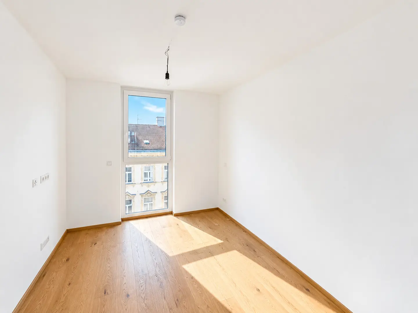 Ruhige Wohnung mit Loggia und Grünblick