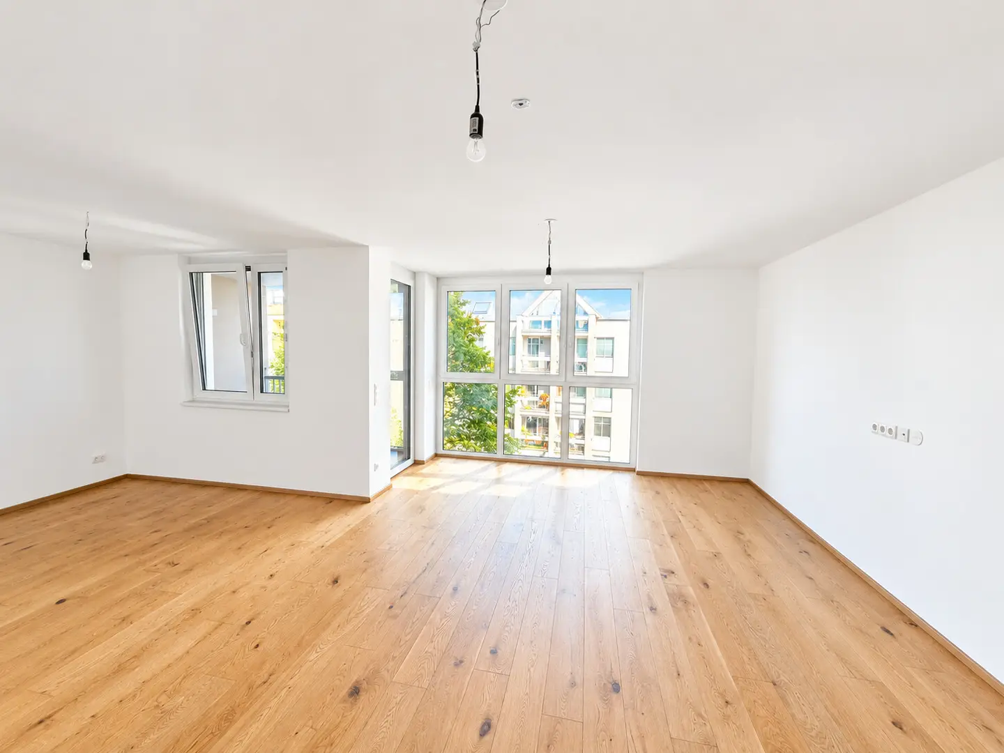 Ruhige Wohnung mit Loggia und Grünblick