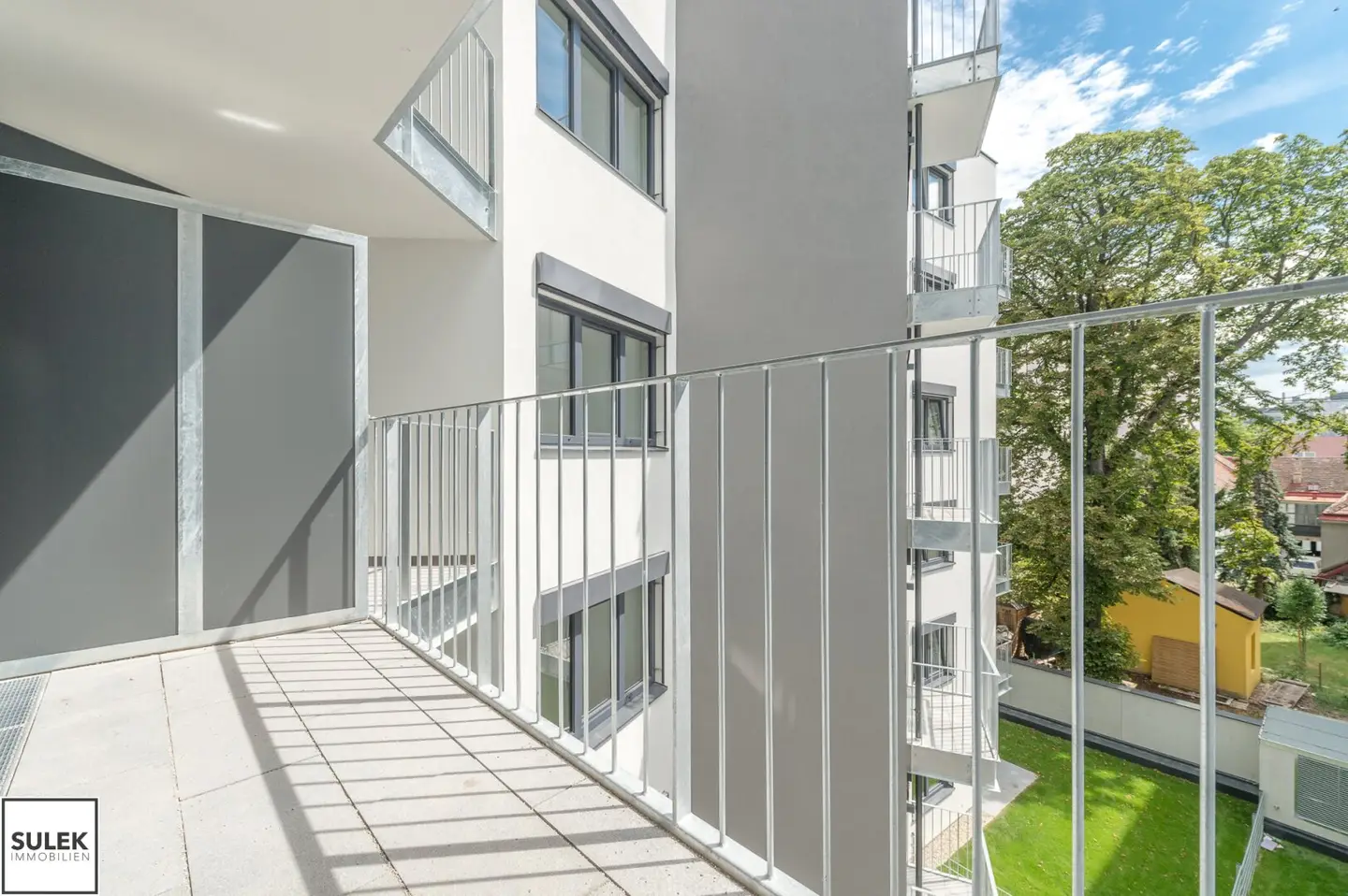 Kaiserstraße: 2-room new-build apartment with courtyard balcony in prime location // from 1.1.27
