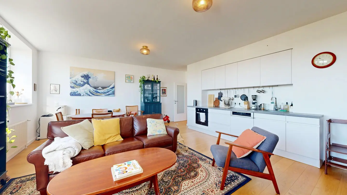 Beautiful 4-room apartment at Liechtensteinpark | 2 bathrooms | Elevator |