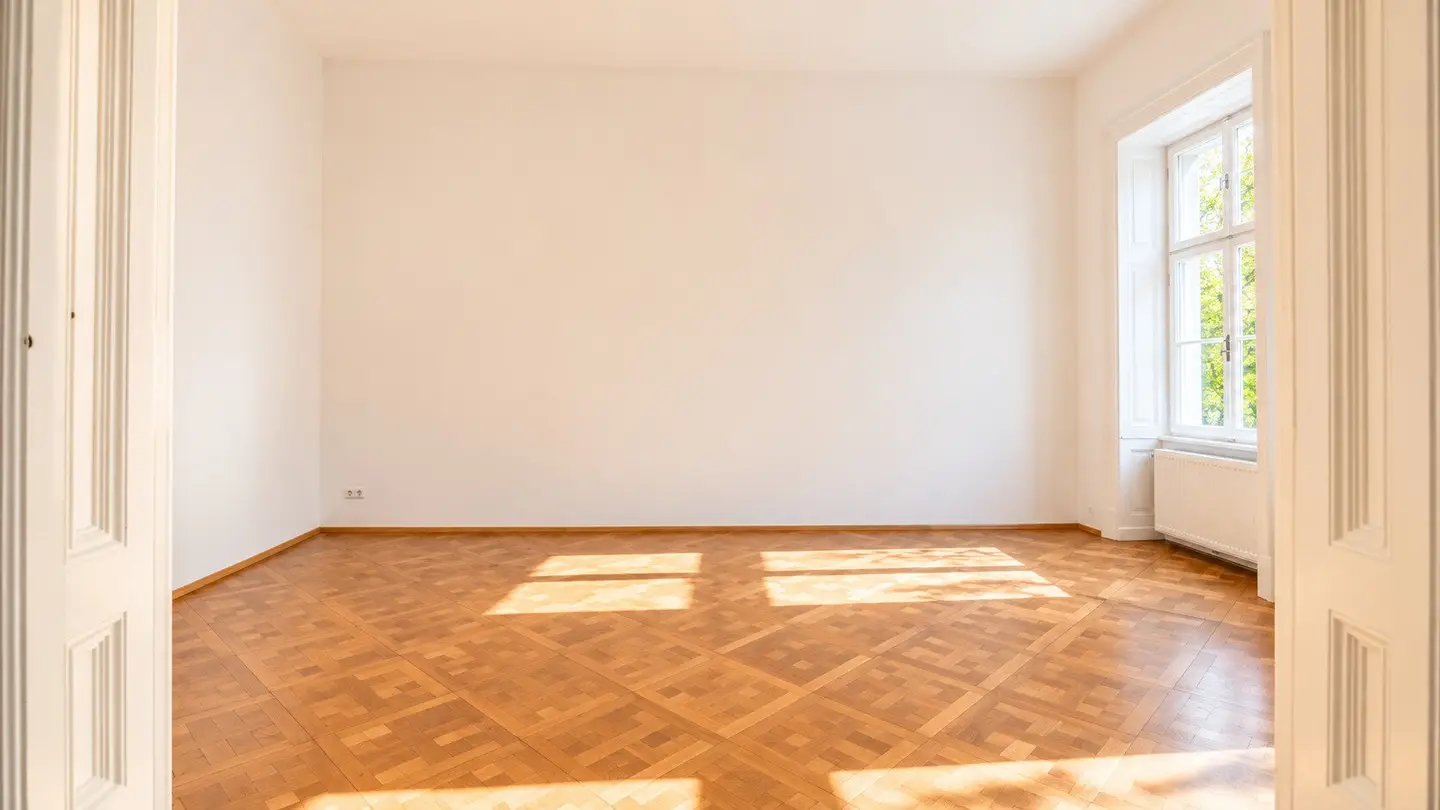 Representative historic building office space in a central location of the 9th district