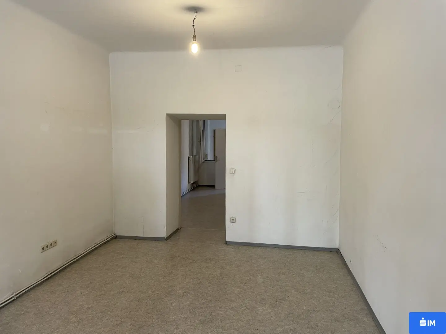 Rental apartment near train station