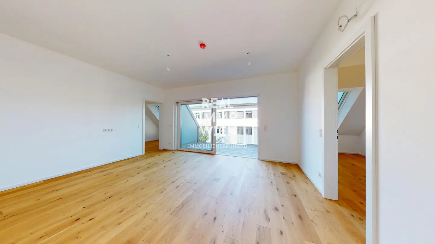 Modern 3-room apartment first occupancy with loggia and south-facing balcony in Neusiedl am See