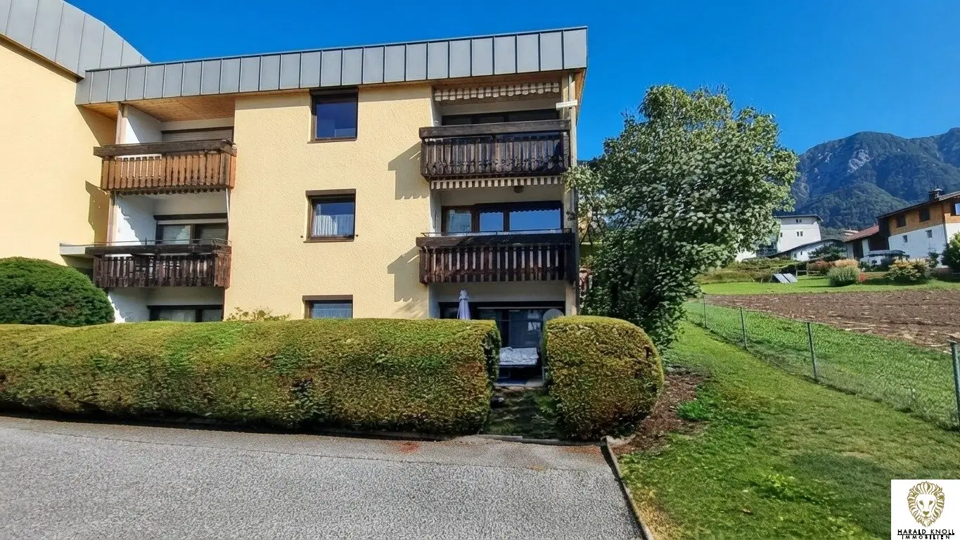 Garconniere mit Loggia und Einzelgarage in Rum
