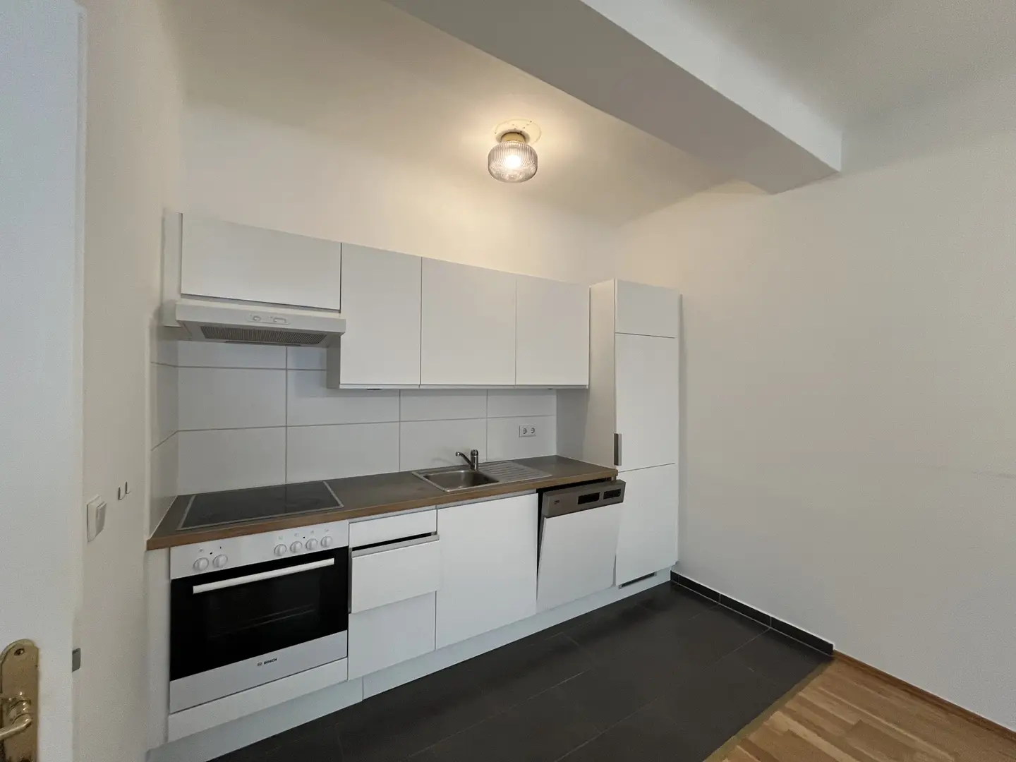 Apartment in well kept new building opposite the Donauinsel