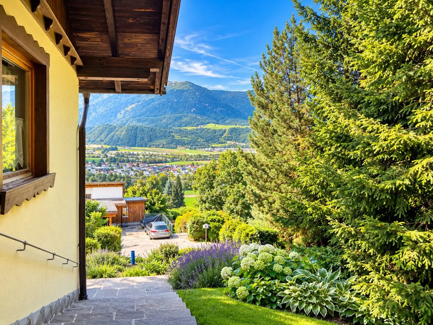 Einfamilienhaus mit 836 m² Grundstück und großem Potenzial in Pill