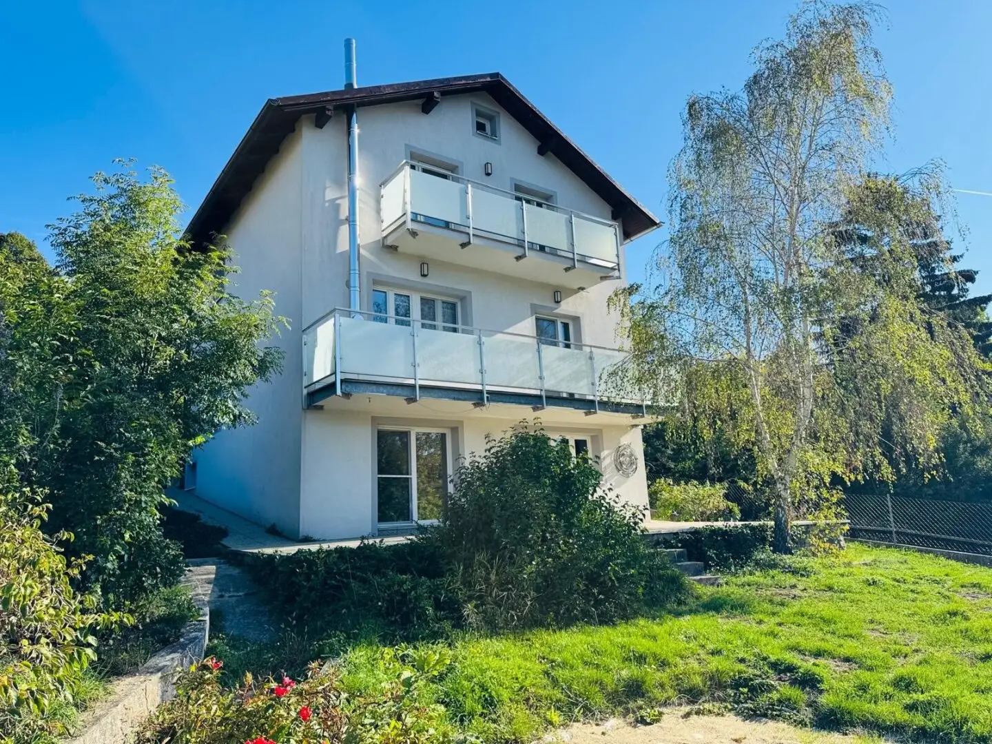 Einfamilienhaus mit sonnigem Fernblick und großem Garten inkl. Garage