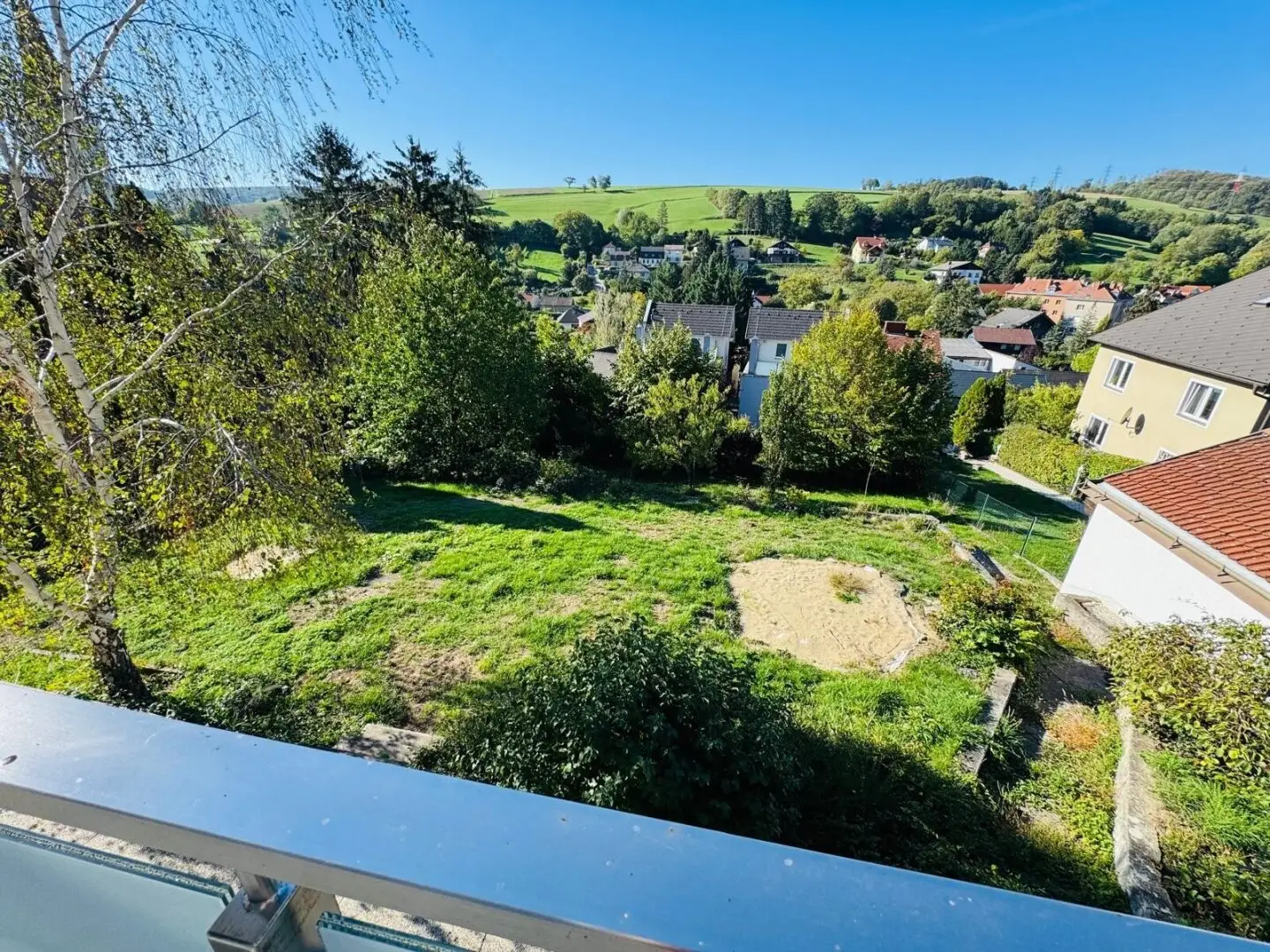 Einfamilienhaus mit sonnigem Fernblick und großem Garten inkl. Garage