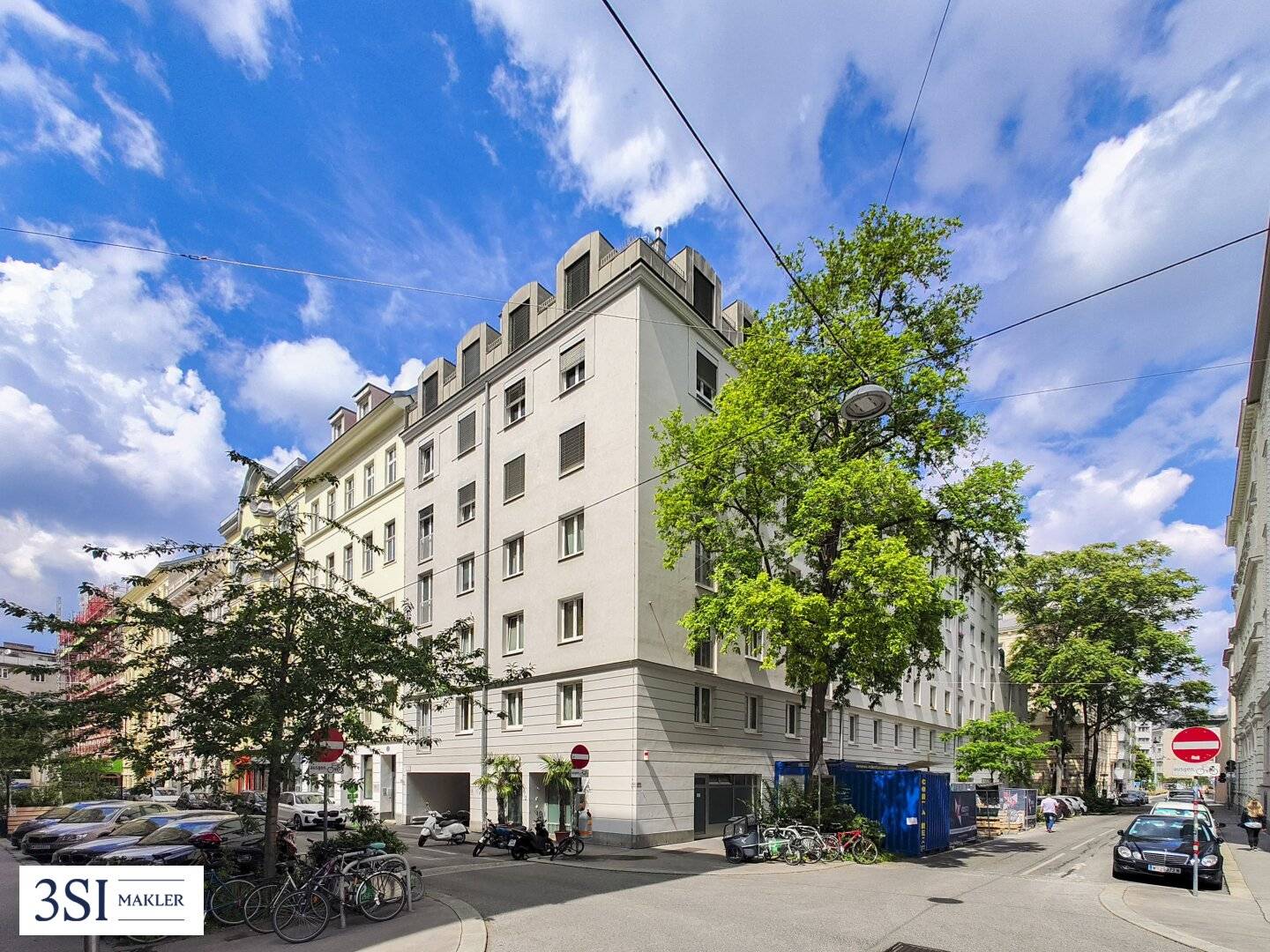 Rented new build apartment with balcony in central Wieden location