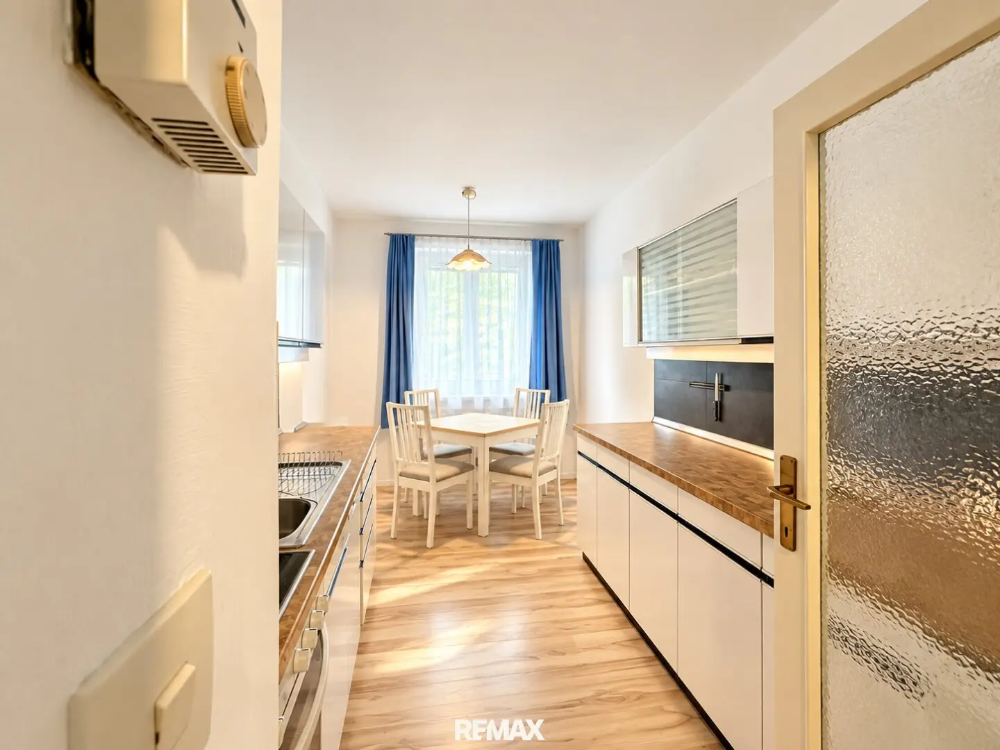 Helle 2-Zimmer-Wohnung mit Loggia, Lift &amp; Zentrumsnähe in Mürzzuschlag