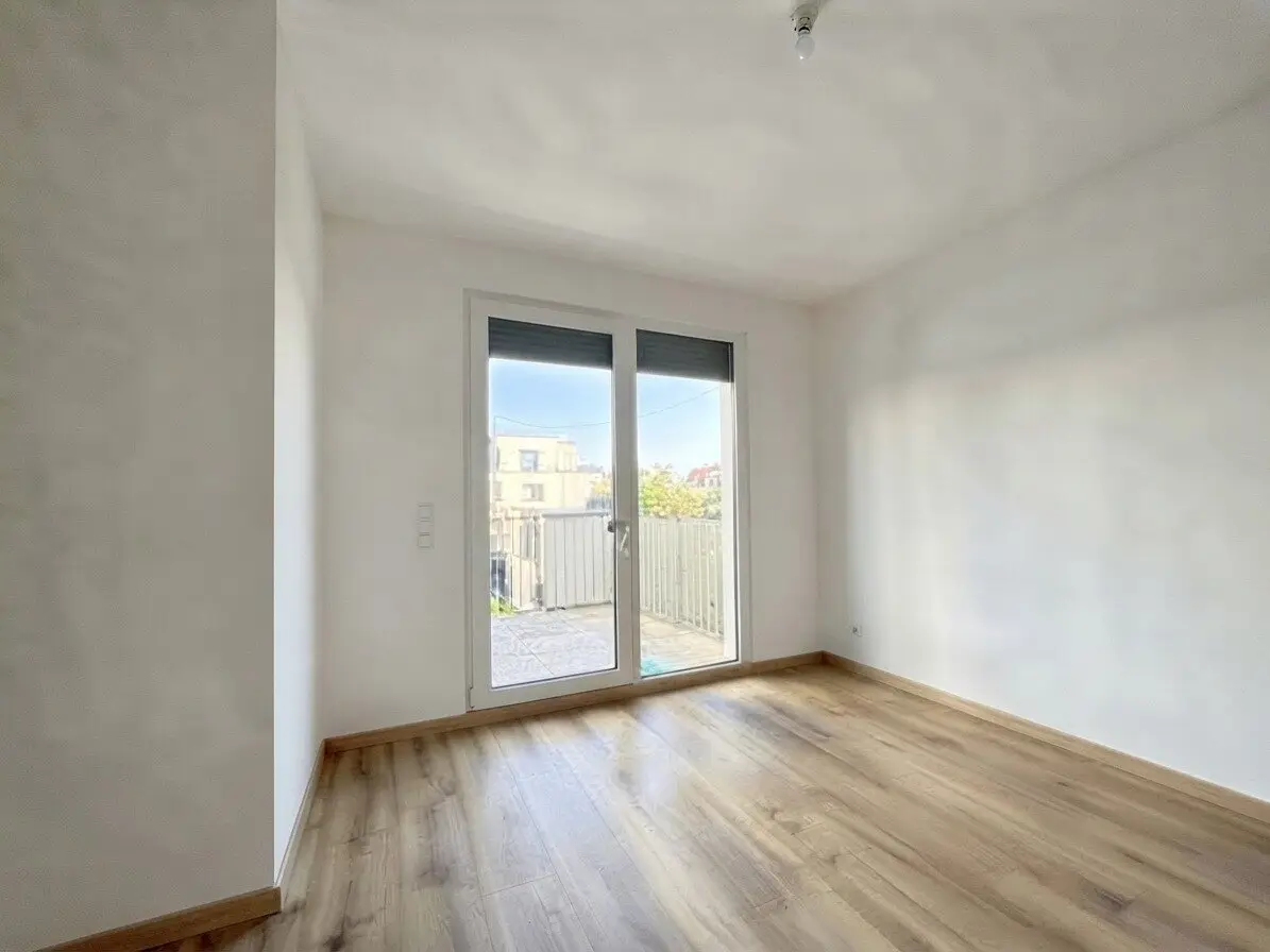 Spacious 2-room apartment in Strebersdorf with terrace
