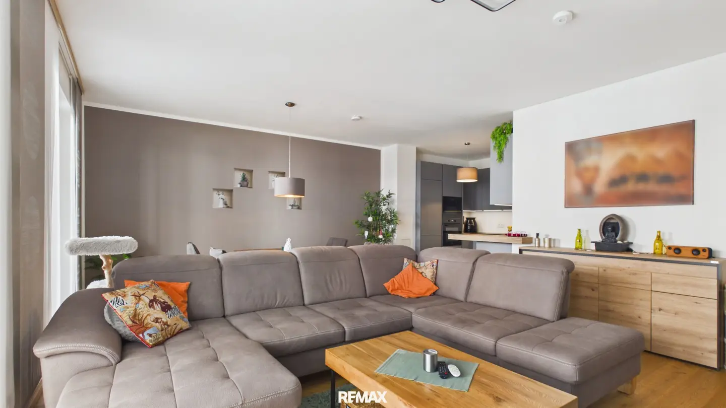 Gartenwohnung der Extraklasse – 133 m², 2 Terrassen, 2 Bäder, 2 Garagenplätze