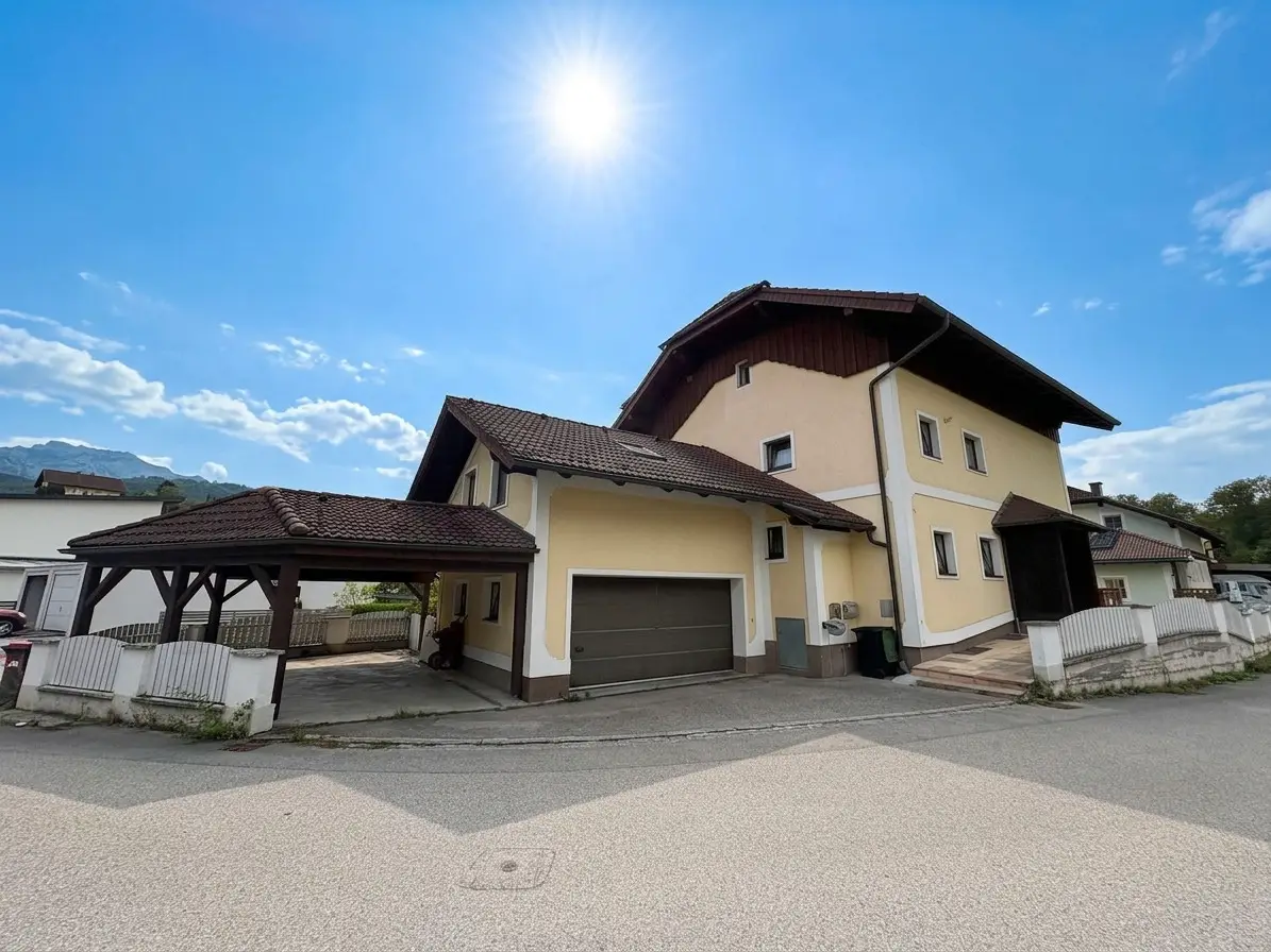 Ruhig gelegene Wohnung nahe Krottensee mit Garage