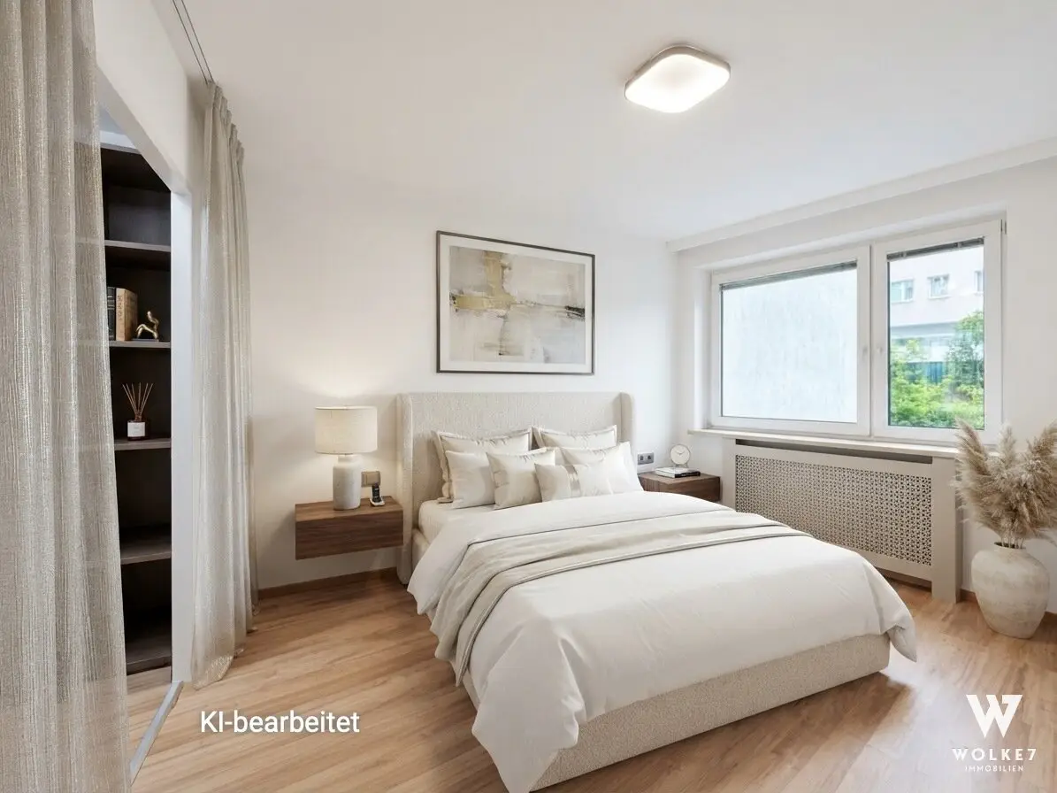 Quiet courtyard location meets perfect connection – 3-room apartment near U6 &amp; Millennium City