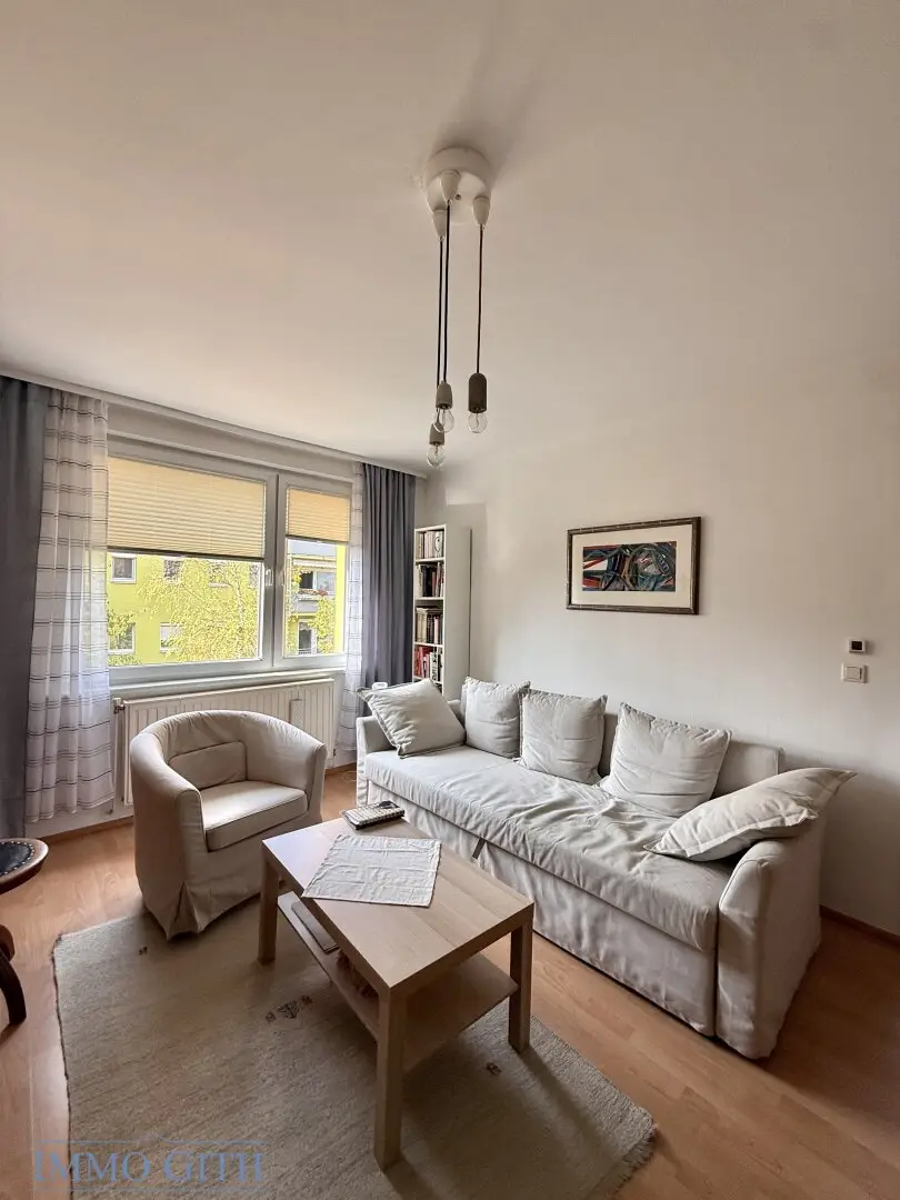WUNDERSCHÖNE 2-ZIMMER WOHNUNG MIT GRÜNBLICK IN ABSOLUTER RUHELAGE ZU MIETEN!