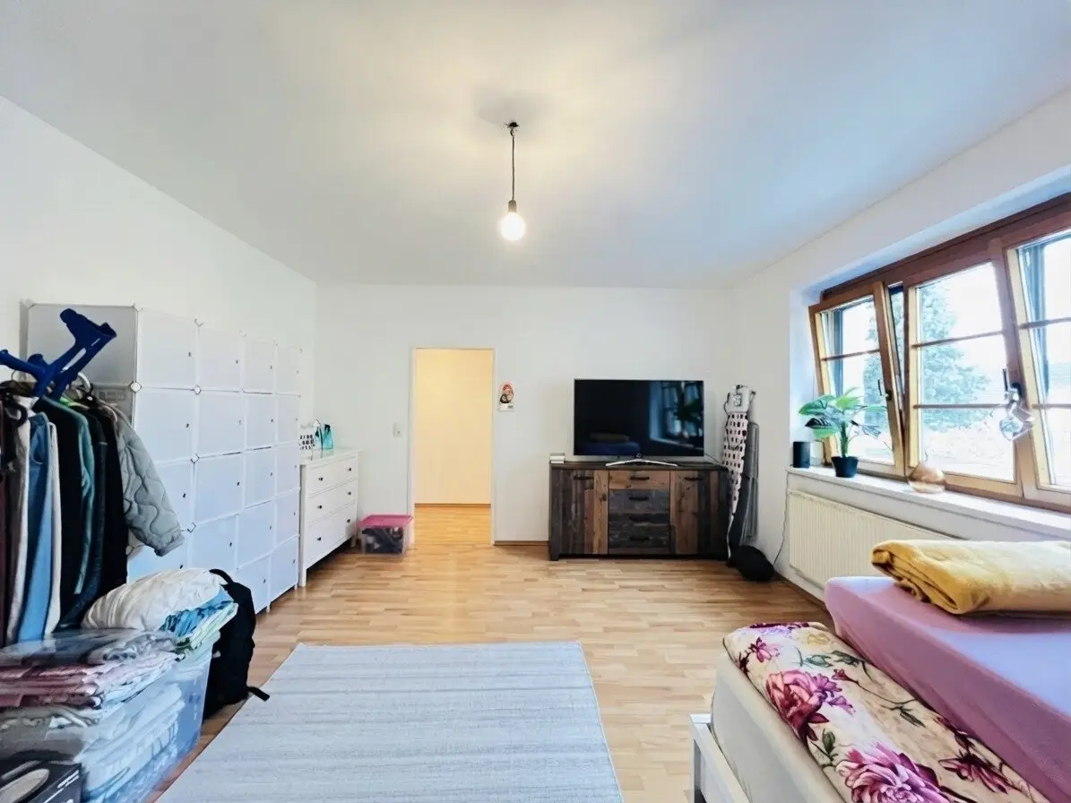 Loosdorf-Zentrum: Charmante, helle Wohnung für € 495