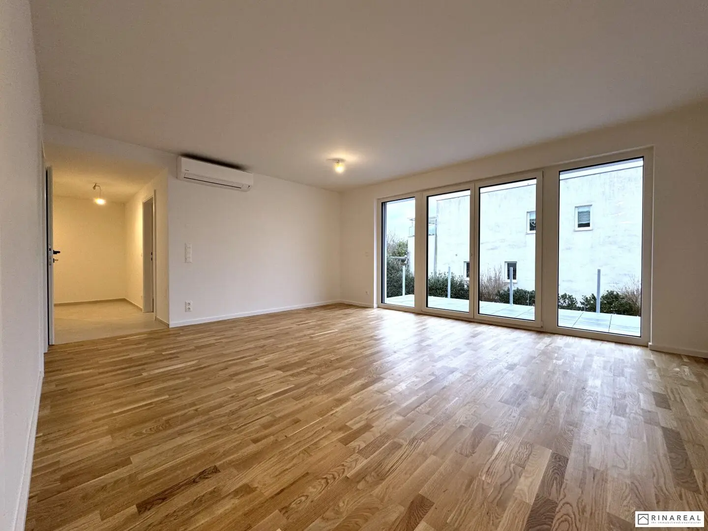 Blumengasse, 2-room apartment with balcony | 1st floor | New build first occupancy | Air conditioning | Fitted kitchen | plus underground parking space | from 1 January 2027
