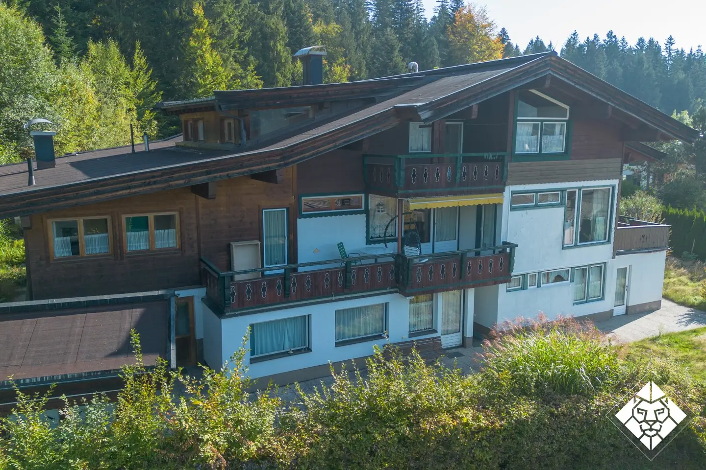 Attraktives Mitarbeiterhaus in Ellmau mit 9 Apartments zu Mieten!