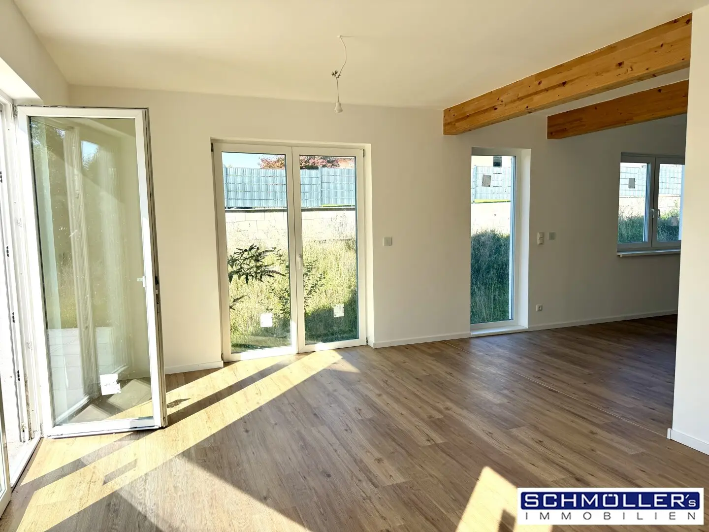 New build first occupancy Modern timber-frame house with plenty of space at the forest edge
