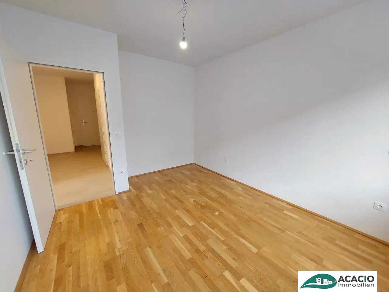 helle 3-Zimmer-Wohnung mit Tageslichtbad und Eckbalkon im Wohnpark Tullnerfeld - im Grünen wohnen, aber in der Stadt arbeiten - Tiefgaragenplatz optional möglich!
