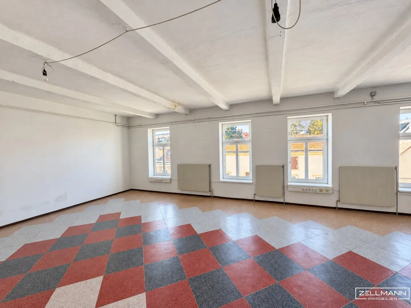 Spacious storage and office space in Vienna 23 – Your opportunity for room for success | ZELLMANN IMMOBILIEN