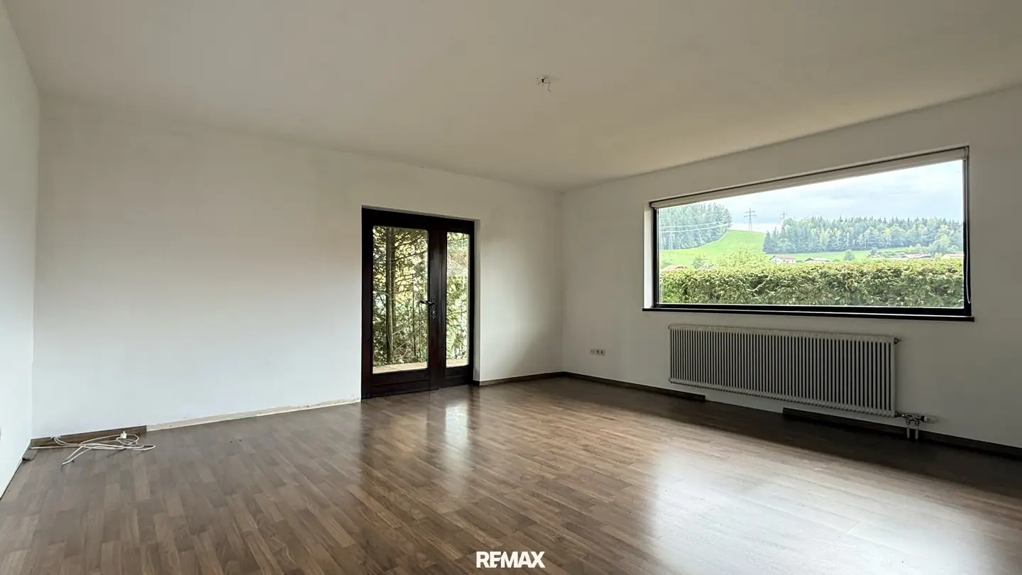 Ein Haus, viele Möglichkeiten - Mehrfamilienhaus mit Garage